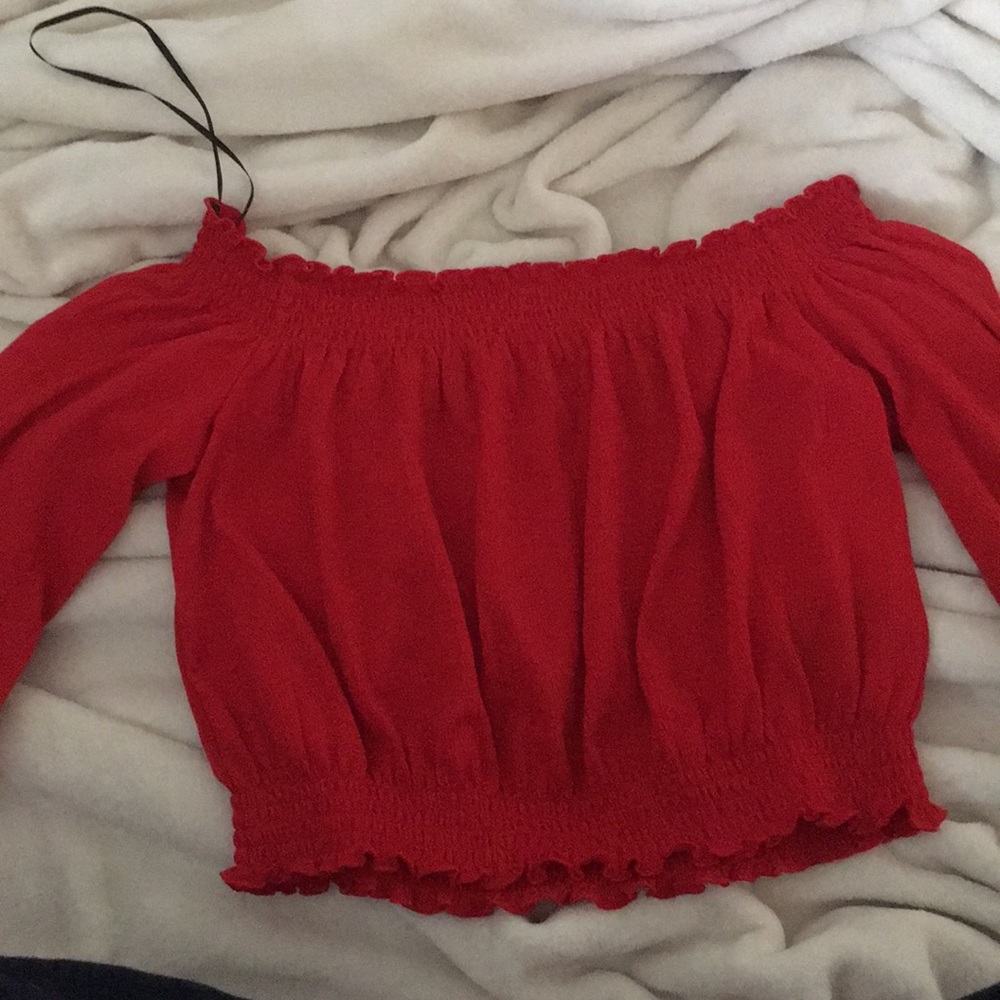 American eagle off the shoulder shirt